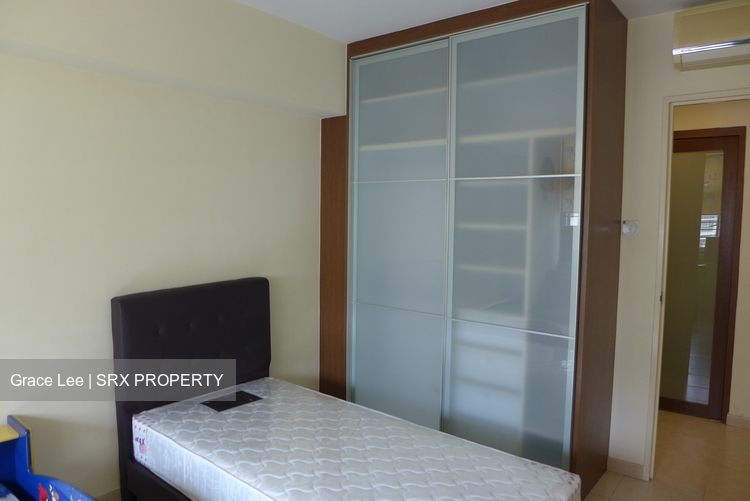 Blk 112 Edgefield Plains (Punggol), HDB Executive #209458401